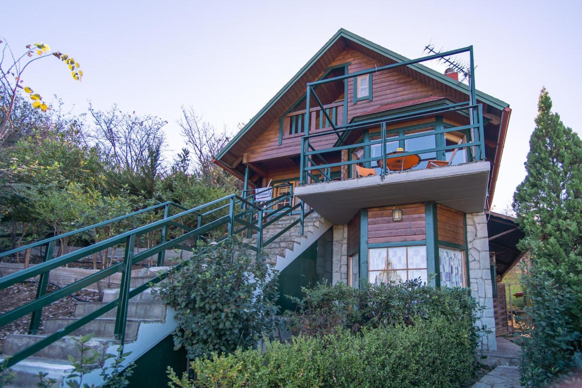 Zeus Village: Finnish Chalet Resort with Pools & Gym Molos  Exterior photo