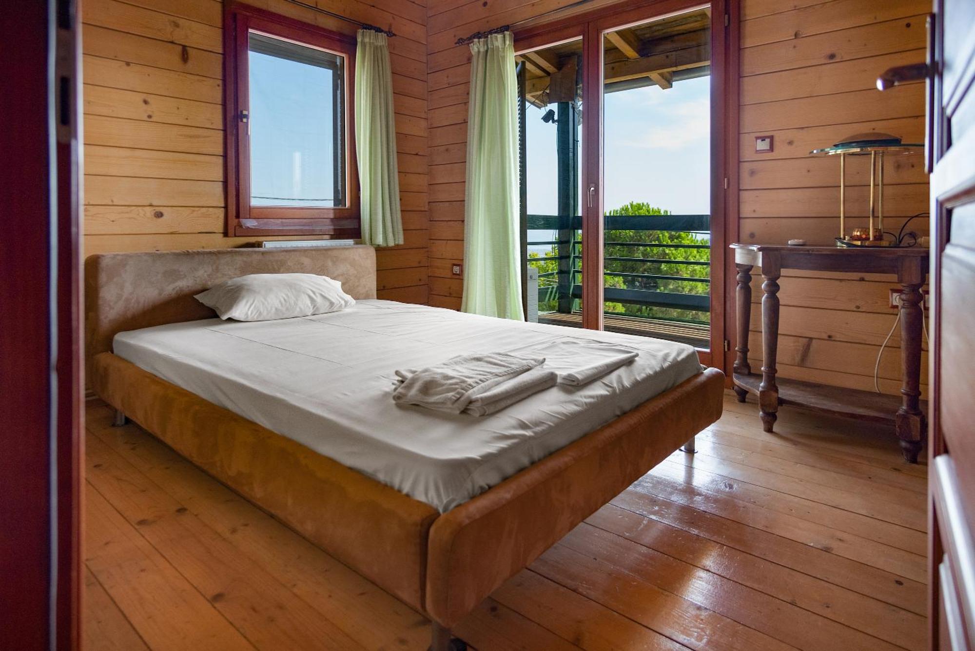 Zeus Village: Finnish Chalet Resort with Pools & Gym Molos  Exterior photo
