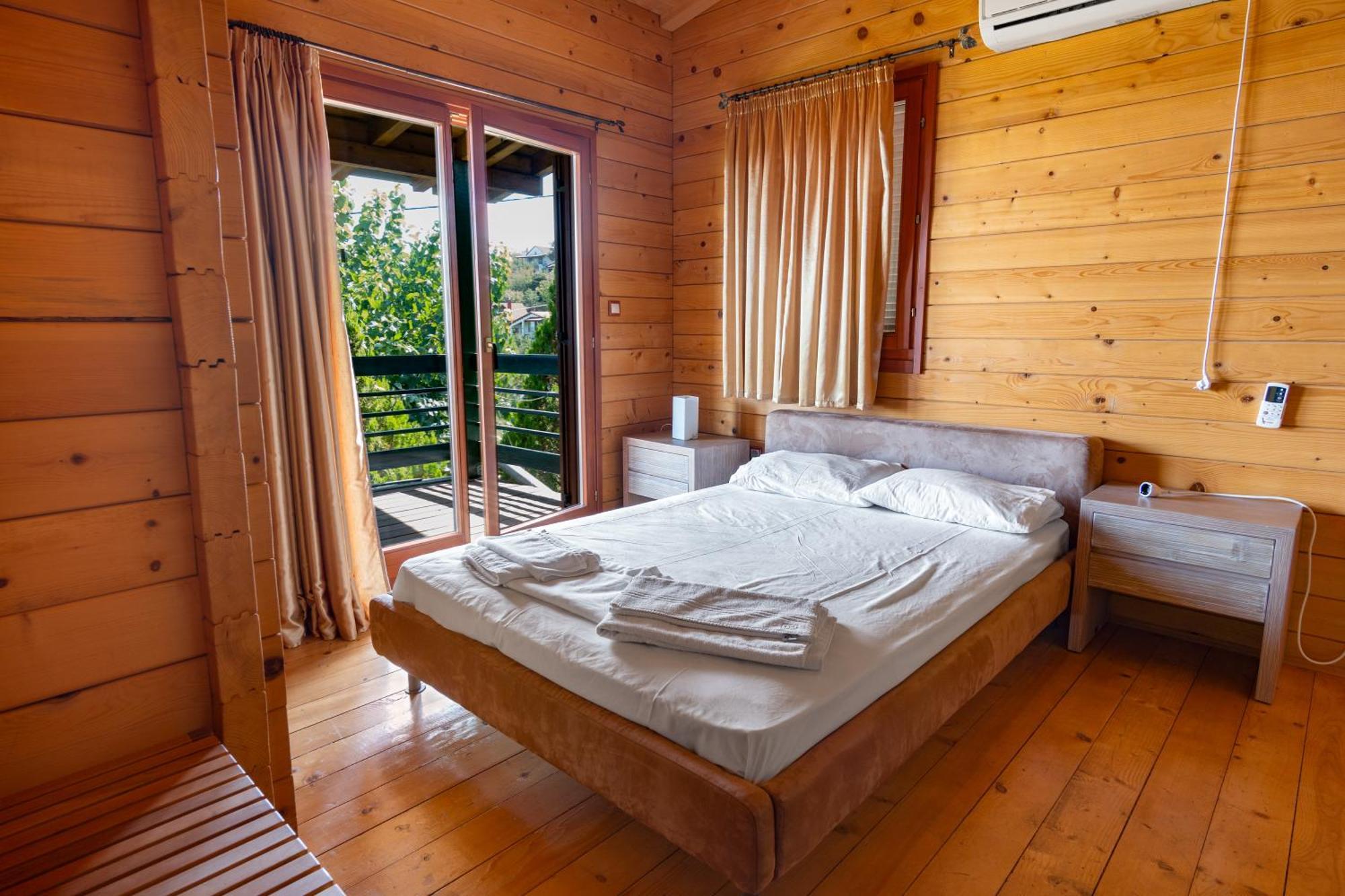 Zeus Village: Finnish Chalet Resort with Pools & Gym Molos  Exterior photo
