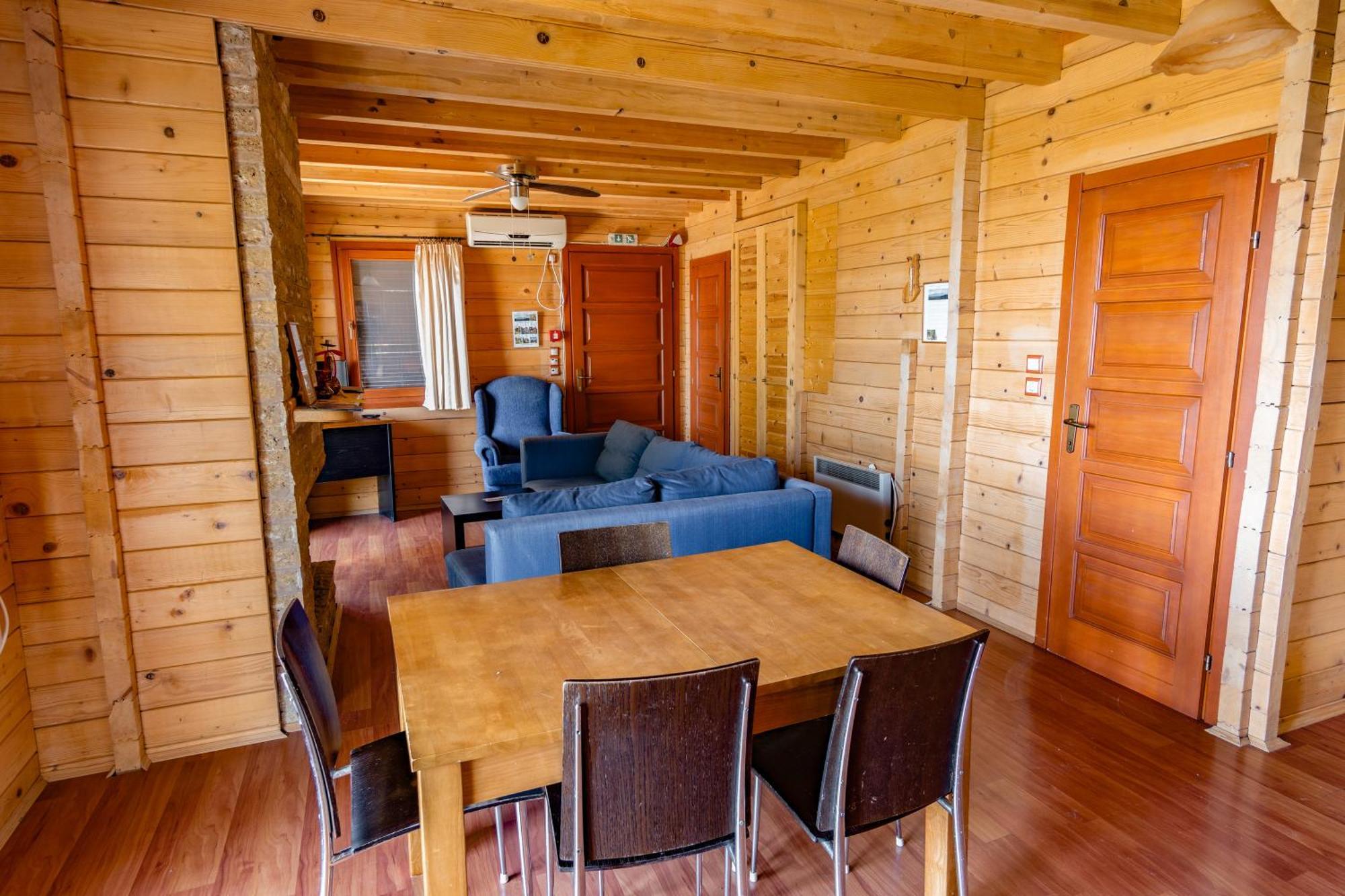 Zeus Village: Finnish Chalet Resort with Pools & Gym Molos  Exterior photo